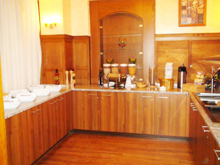 Wohnmöbel, Raumausstattung